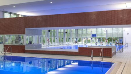 Bild für Kategorie Hallenbad